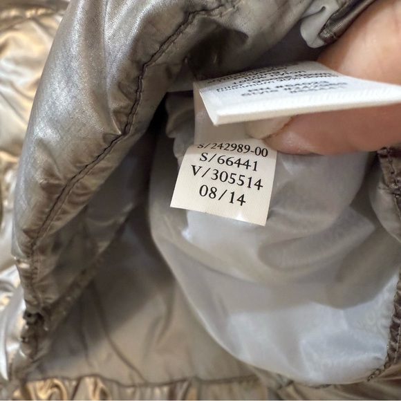 Athleta silver Metallic Down Puffer Jacket xs - Picture 7 of 7